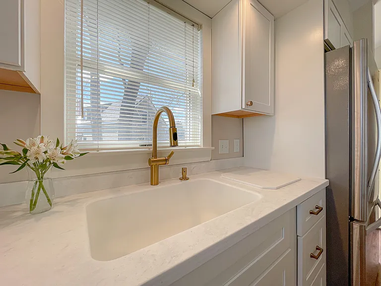 300 Preble St #R — Photo 10