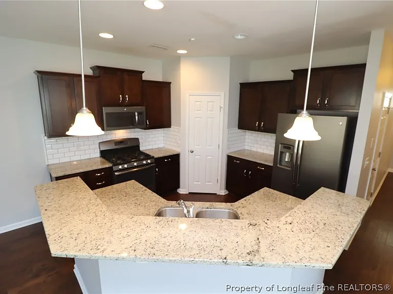 408 Starkey St — Photo 9