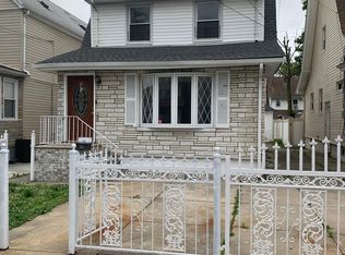 194-26 115th Ave #2, Saint Albans, NY 11412