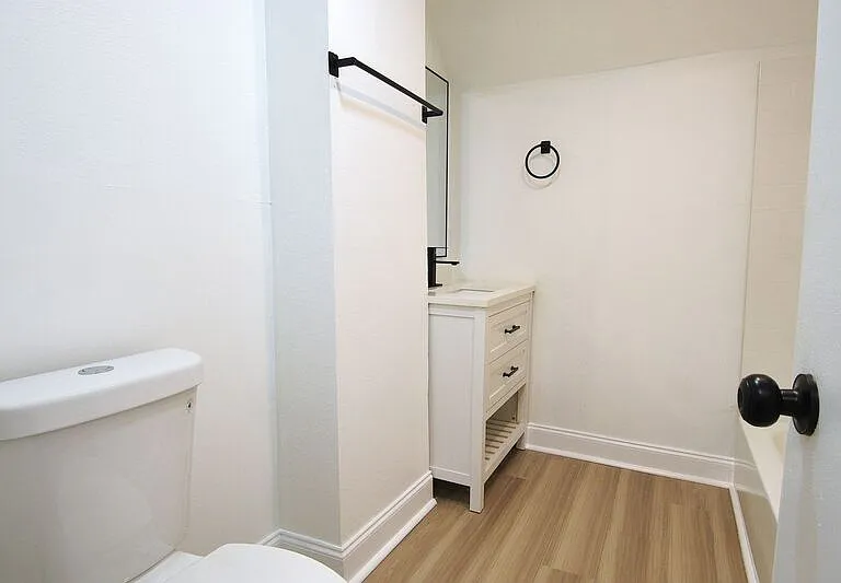 2819 Broadview Dr NW — Photo 11