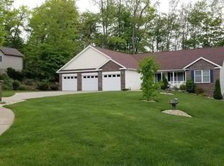 224 Oakview Dr, Prospect, PA 16052