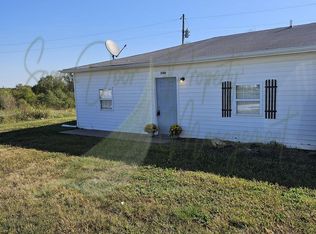 763 NE 101st Rd APT 2, Warrensburg, MO 64093