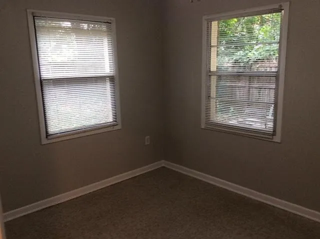 1010 NW 22nd Ave — Photo 5