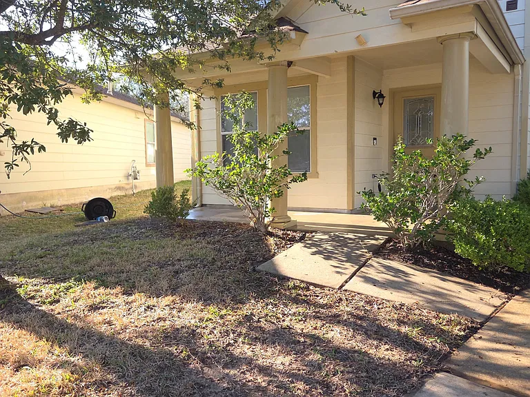 21627 Dawn Timbers Ct — Photo 18