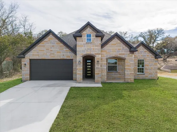 1105 Bandera Trl, Granbury, TX 76048
