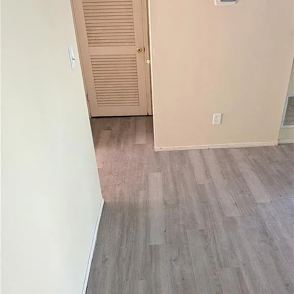 14 Concord Sq #1503 — Photo 10
