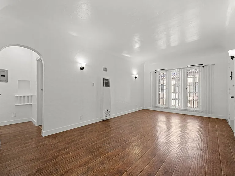 4172 Leimert Blvd #3/4A — Photo 7