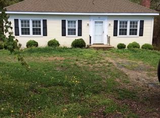 122 Davis Ct, Bowling Green, VA 22427