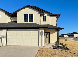 528 Nabi Dr, Edmond, OK 73003
