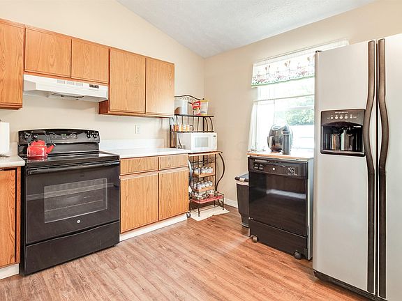 5th image of 3904 Marsha Dr