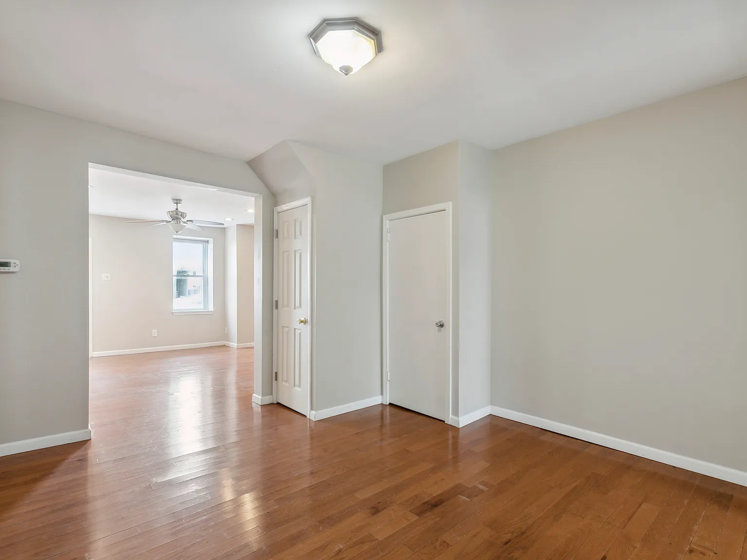 4 bed, 2.5 bath, 1530 sqft, $2,700 — Photo 4