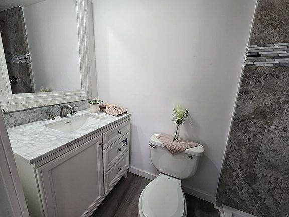 5th image of 758 3rd St