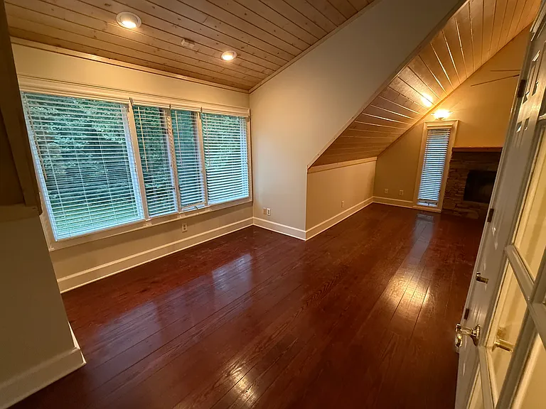 6975 Jones Mill Rd — Photo 13
