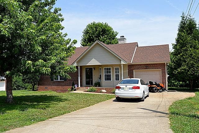 1st image of 2667 Blue Willow Ct