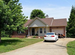 2667 Blue Willow Ct, Clarksville, TN