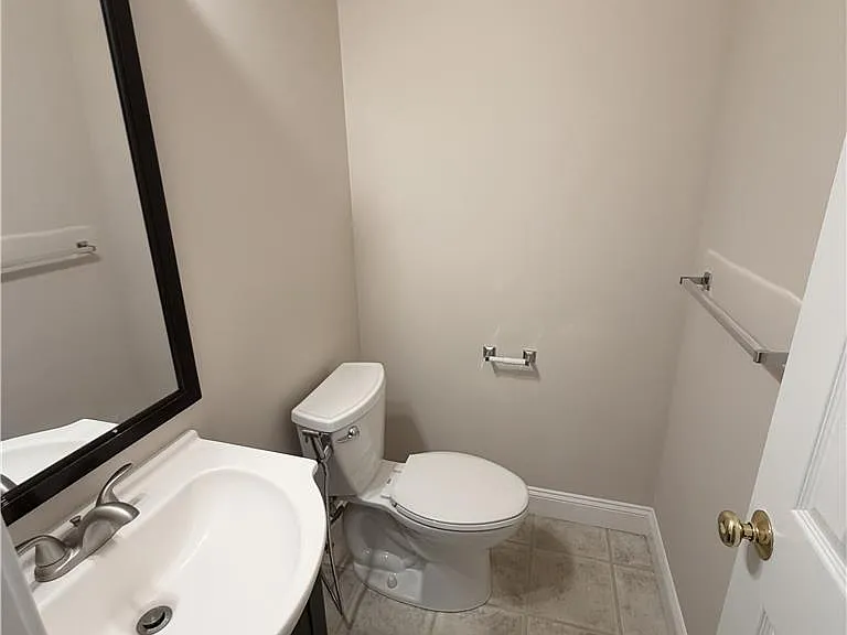 523 Kemmerer Ln — Photo 7