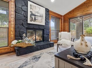 3678 Cathedral Cove Rd, Jacksonville, FL 32217