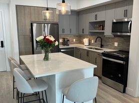 152 NW 32nd St, Miami, FL