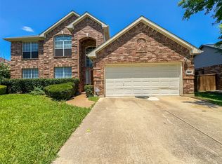 1905 Meera Ln, Mansfield, TX 76063