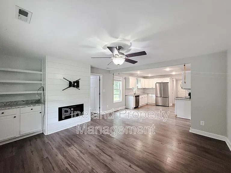 668 McKenzie Rd — Photo 2