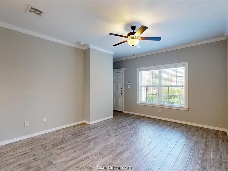 301 Sw Pkwy #341 — Photo 5