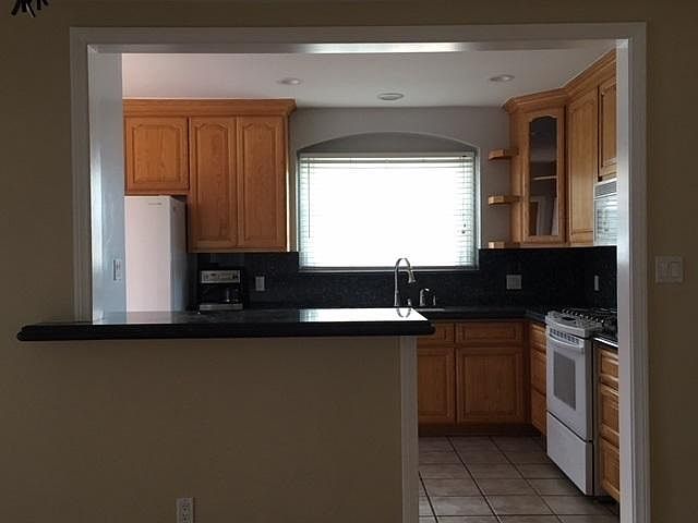 looking into kitchen from diningroom