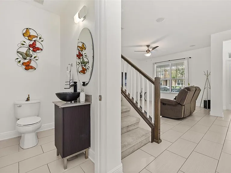 7435 Ripplepointe Way — Photo 14