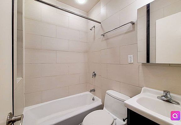 5th image of 65 W 106th St APT 2D