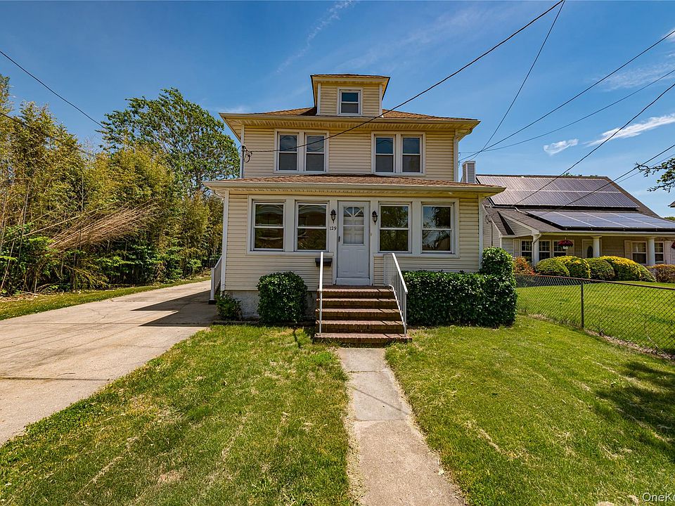 1st image of 129 Bay Avenue
