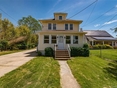 129 Bay Avenue, Patchogue, NY, 11772