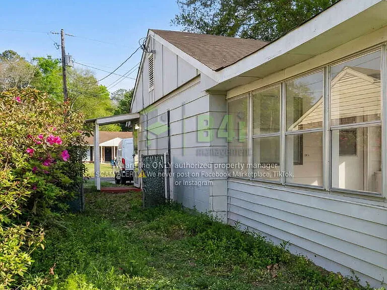 1917 Watkins Dr — Photo 18