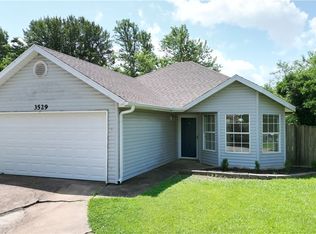 3529 Larch Pl, Springdale, AR 72764