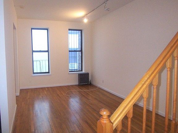 2nd image of 484 Amsterdam Ave APT 1D