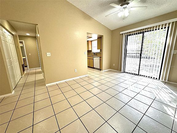 5th image of 816 Bentwood Ct
