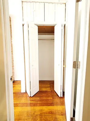 Rented by Bond New York | media 9