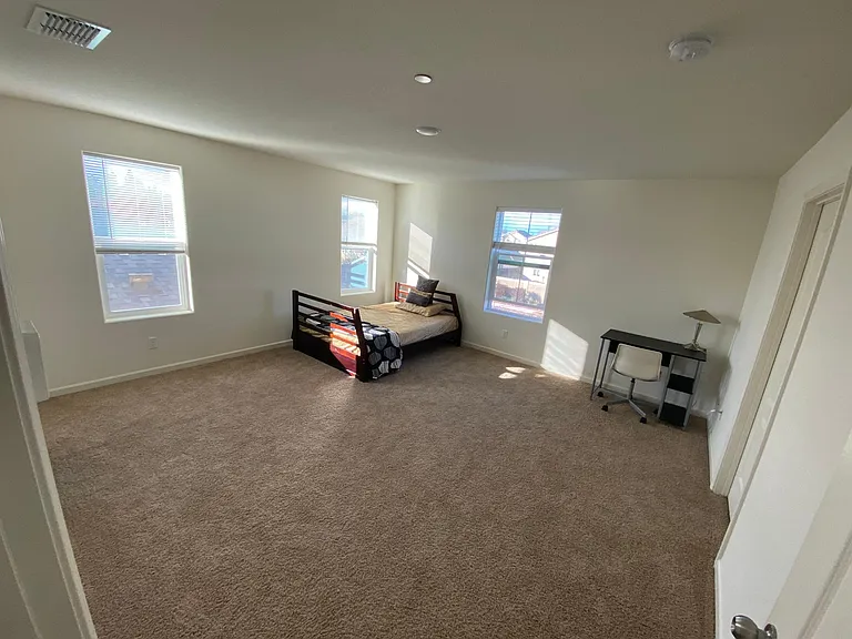 752 Henry Long Blvd — Photo 4