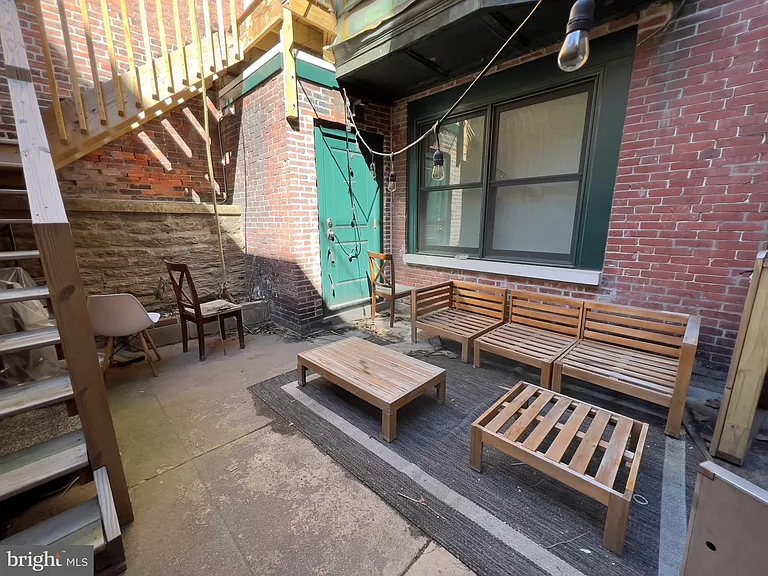 2126 Locust St #1R — Photo 48