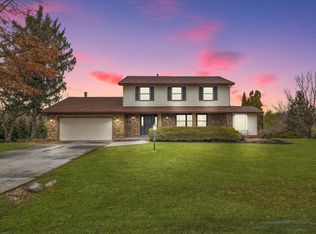 19632 Mallingham Way, Bloomington, IL 61705