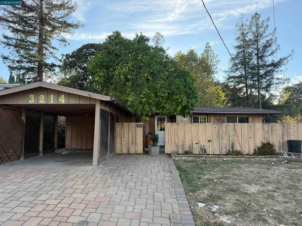 3214 Pine St, Martinez, CA 94553