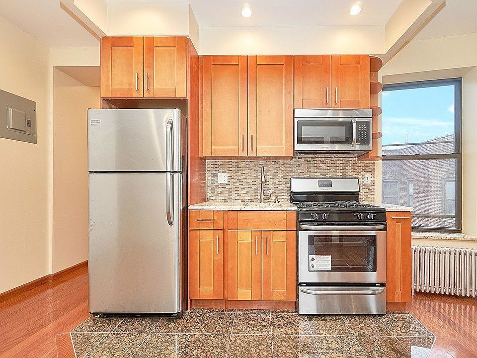 1st image of 511 W 139th St #11