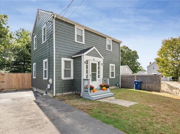 88 Kenway Ave, Warwick, RI 02889