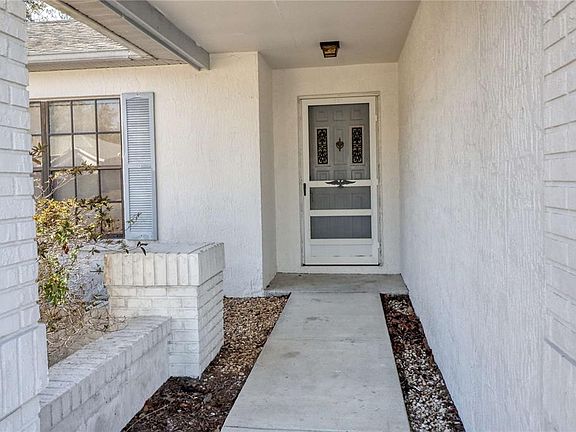 2nd image of 7328 Flyway Dr