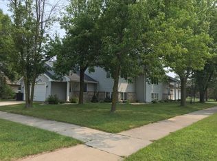 1702 E Capitol Dr, Appleton, WI 54911