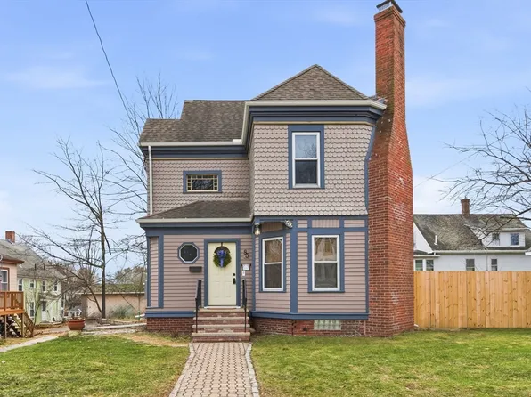 83 Greenwood St, Marlborough, MA 01752