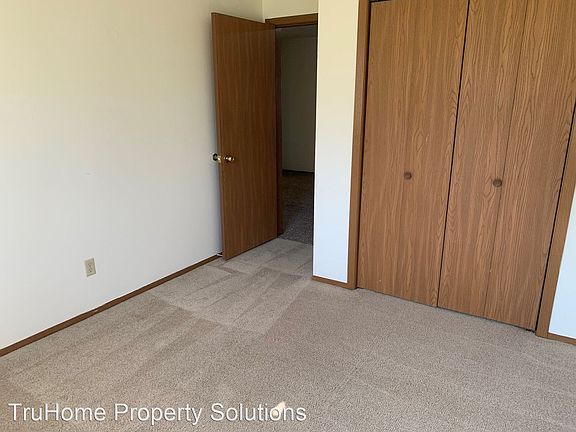 5th image of 5016 6th Ave N #5