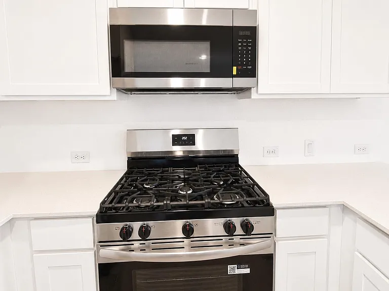 397 Keefer Ln — Photo 8
