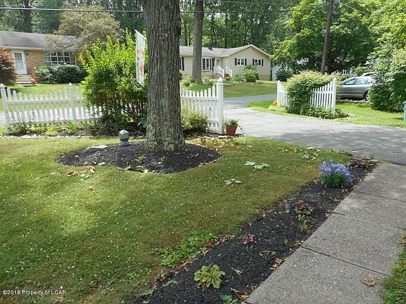 2nd image of 5 Woodland Dr