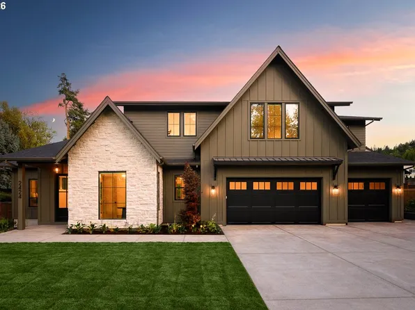 2424 Glenmorrie Dr, Lake Oswego, OR 97034