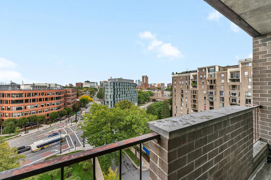 44 Washington St — Photo 4