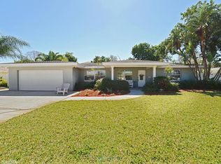 1148 36th Ave NE, Saint Petersburg, FL 33704